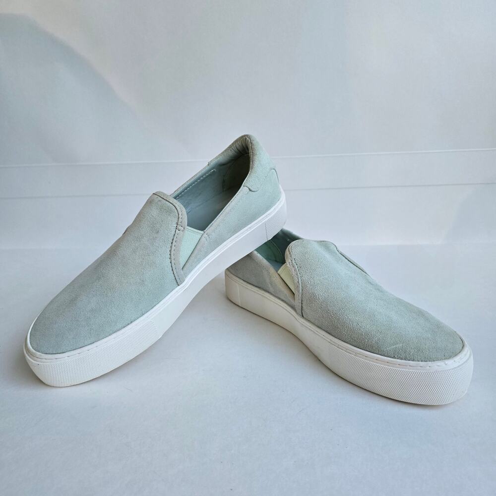 UGG Sneakers Light Green Jass Size 8.5 Suede Leather Slip On Loafers Green Uggs